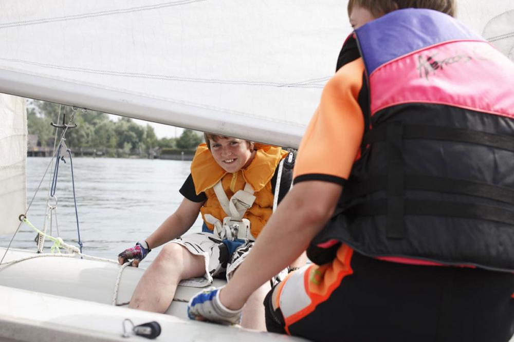 Segel und Motorbootschule